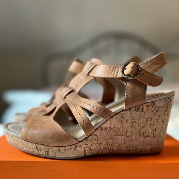 Sperry Wedges - Picture 9 of 16